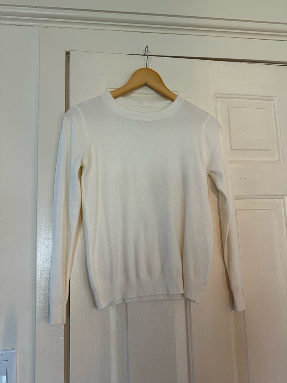 Classic Crewneck Women's Sweater - White